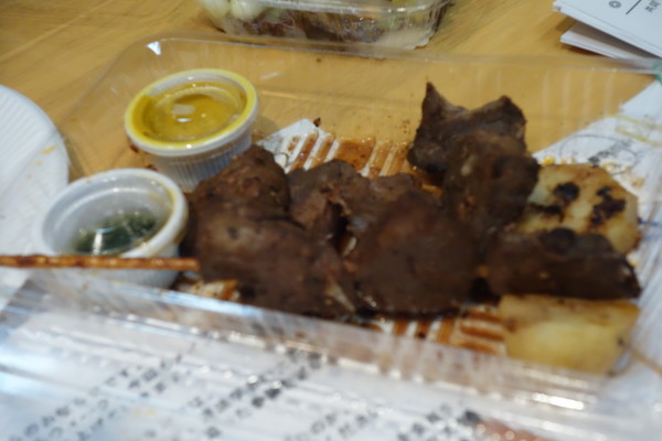 ハツを焼いた「アンティクーチョ」