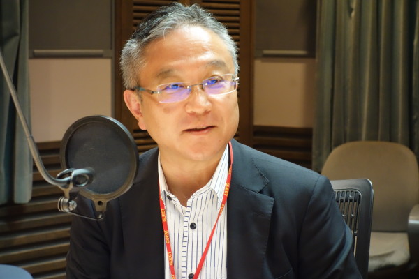 弁護士の岩重佳治さん