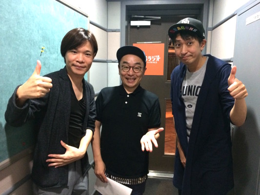 左から中溝康隆さん、プチ鹿島さん、大山くまおさん