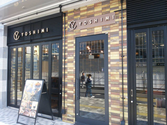 「DINING CAFE YOSHIMI」調布店
