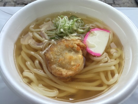 ▲「北海道純雪うどん」の純雪うどん 600円