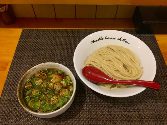 『麺庵ちとせ』 「ざる麺/味玉(サービス)」