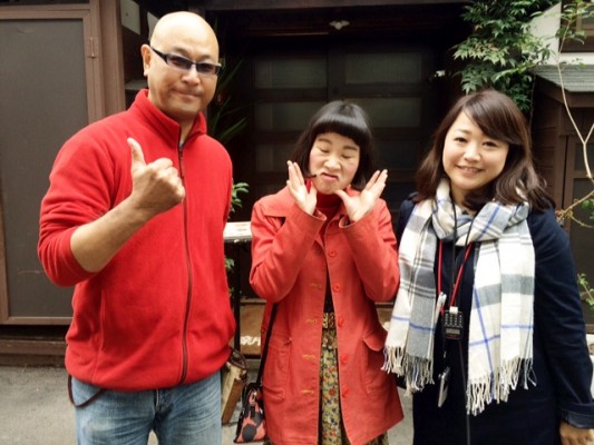 ▲息ぴったりの鴻野さんと、かおりママ