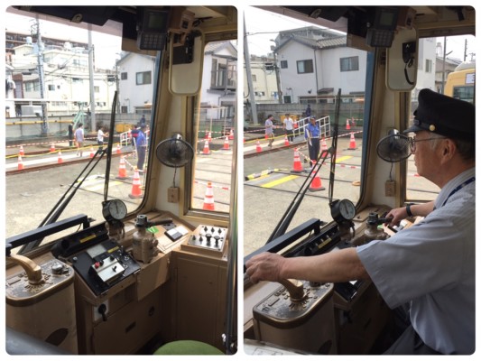 ▲堤さん、運転席へ。キマッてます!
