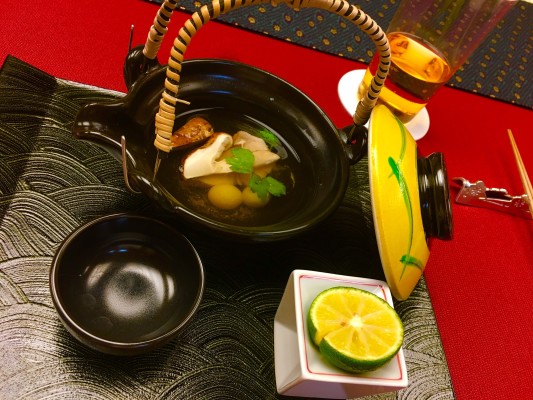 贅沢な松茸のお出汁は、何だか嬉しさが込み上げる優しい味でした。
