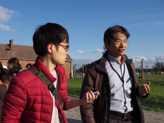 写真:佐藤慧&安田菜津紀