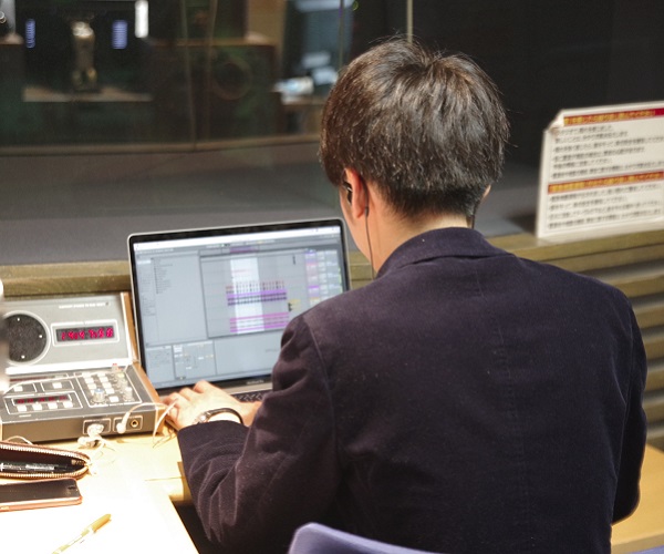 DJ松永「指先の逸脱をアレンジしてみました!」