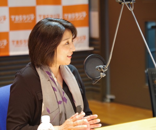 武田砂鉄が俳優・松下由樹にインタビュー!
