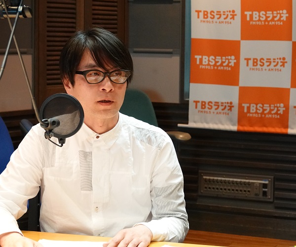 尹雄大×武田砂鉄、”自分の意見”と”常識”の間にある「モヤモヤ」について