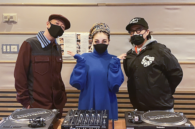 CAPTAIN VINYL & MISIA